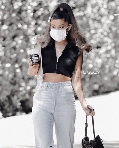 Ariana grande1.jpg