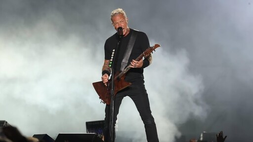 METALLICAKIRKROOK.jpg