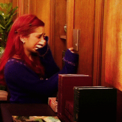 Tumblr_lznmakohQc1qc4e28o2_250.gif