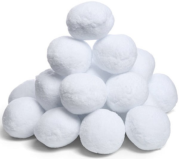 fake-snowballs-for-indoors-1.jpg